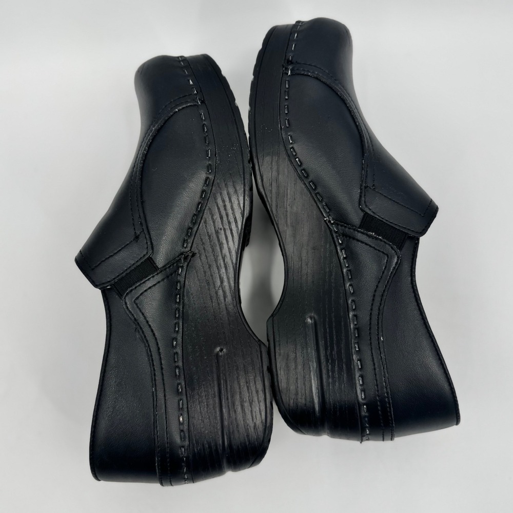 Dansko 37 Black Leather Clogs Nurse Occupation Comfort Shoes US 6.5-7 - Picture 6 of 12